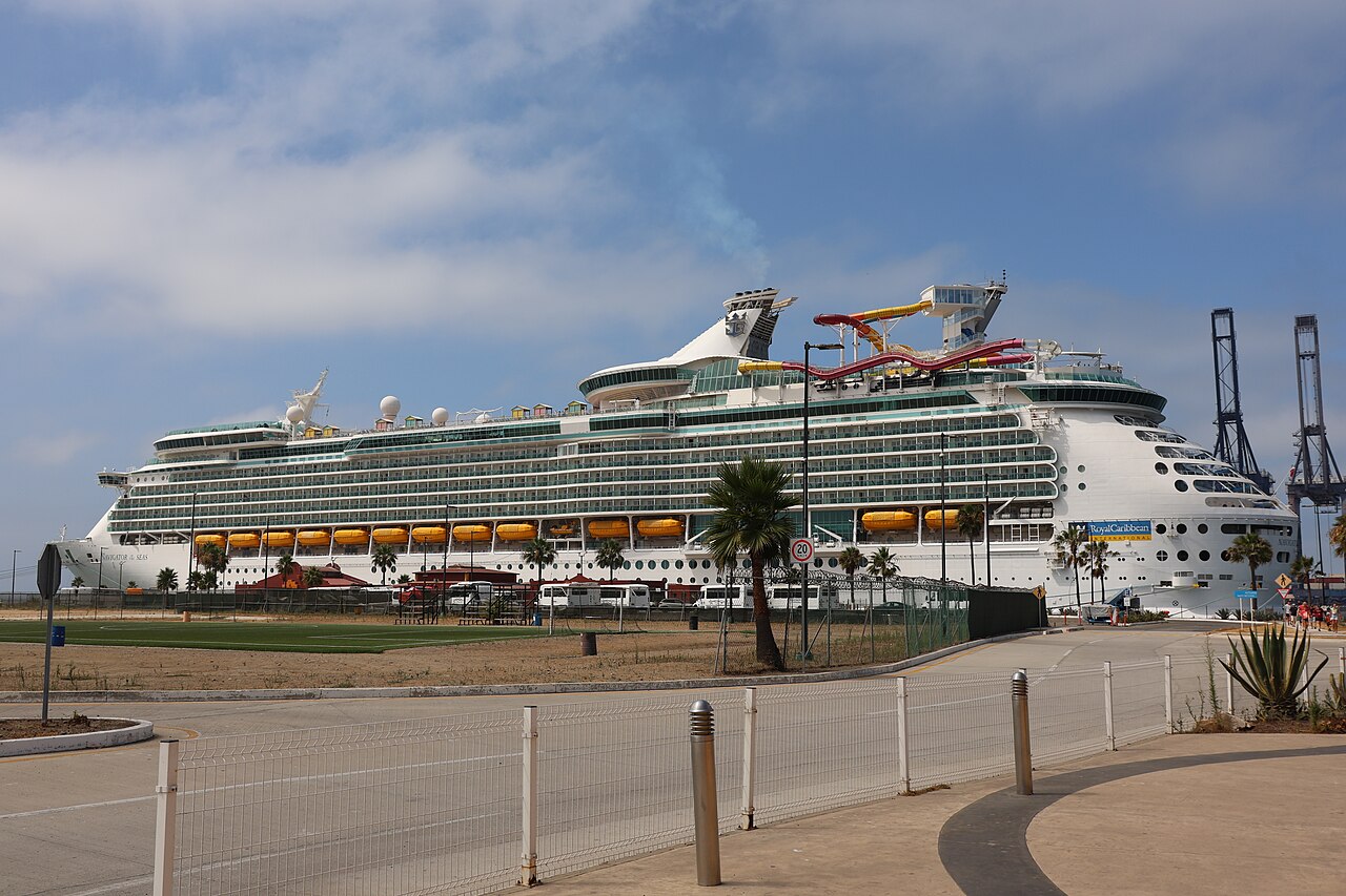 Navigator of the Seas
