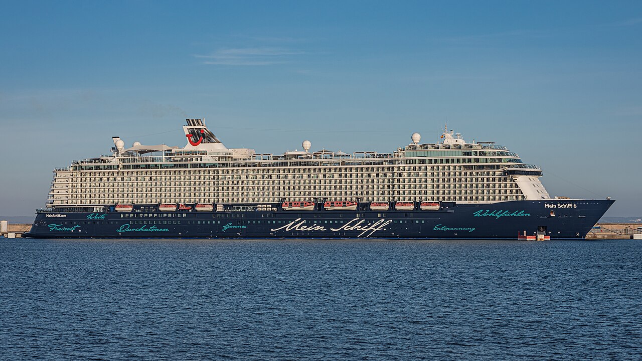 Mein Schiff 6